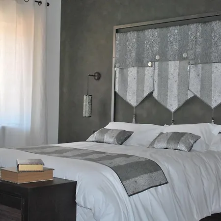 بيت ضيافة Chambres D'hotes La Leva 3*